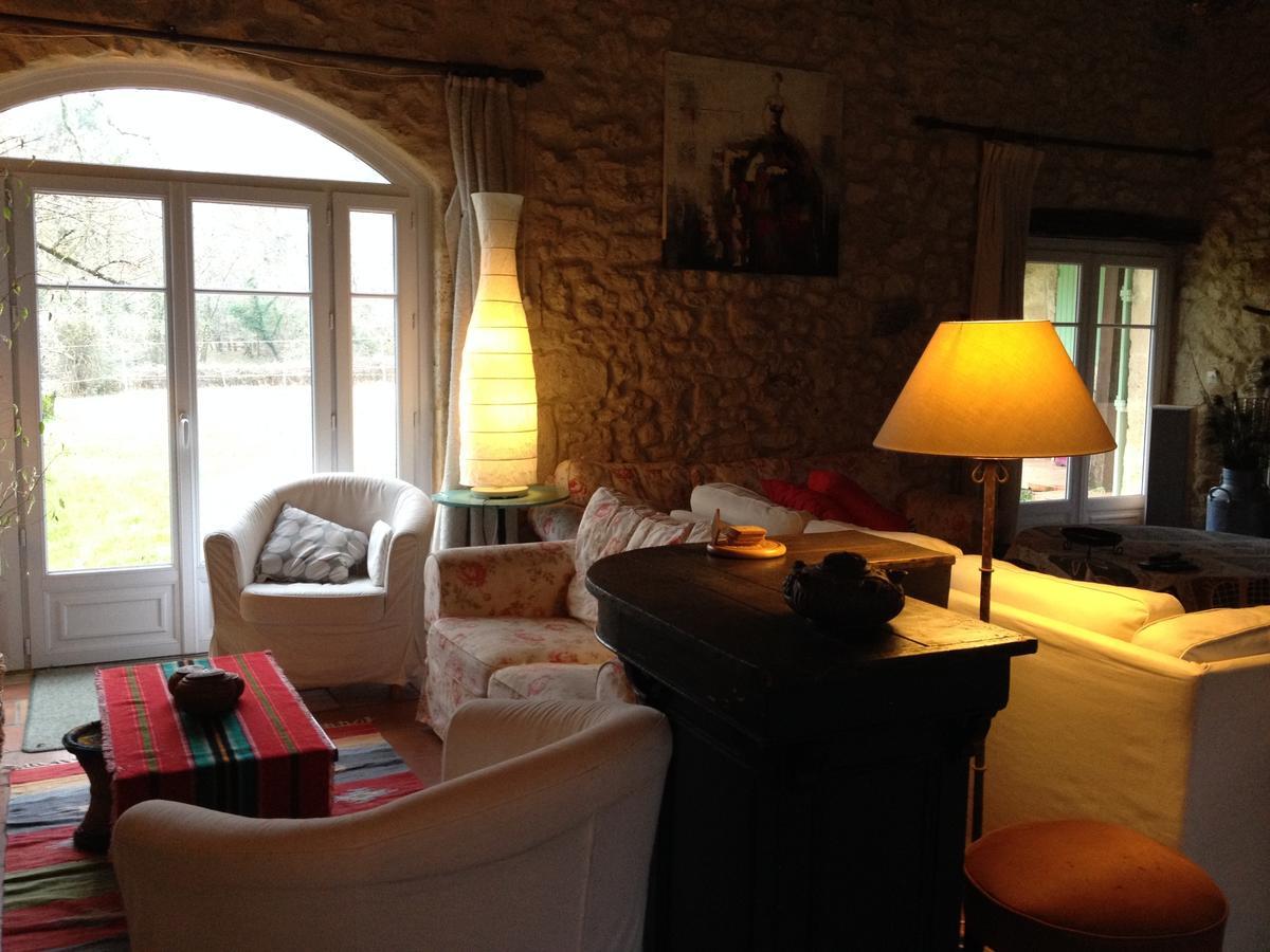 La Maison De Papassus Bed & Breakfast Montpeyroux  Exterior photo